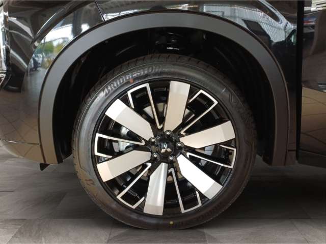 Fahrzeugbild eines Mitsubishi Outlander