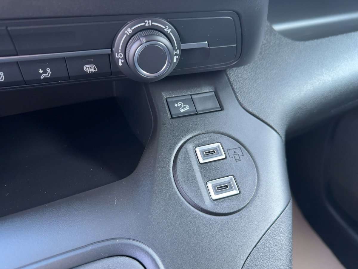 Fahrzeugbild eines Opel Combo