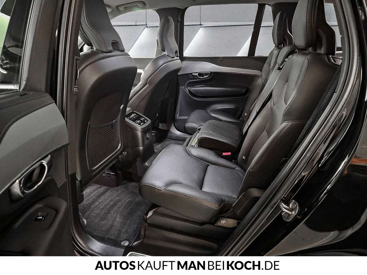 Fahrzeugbild eines Volvo XC90