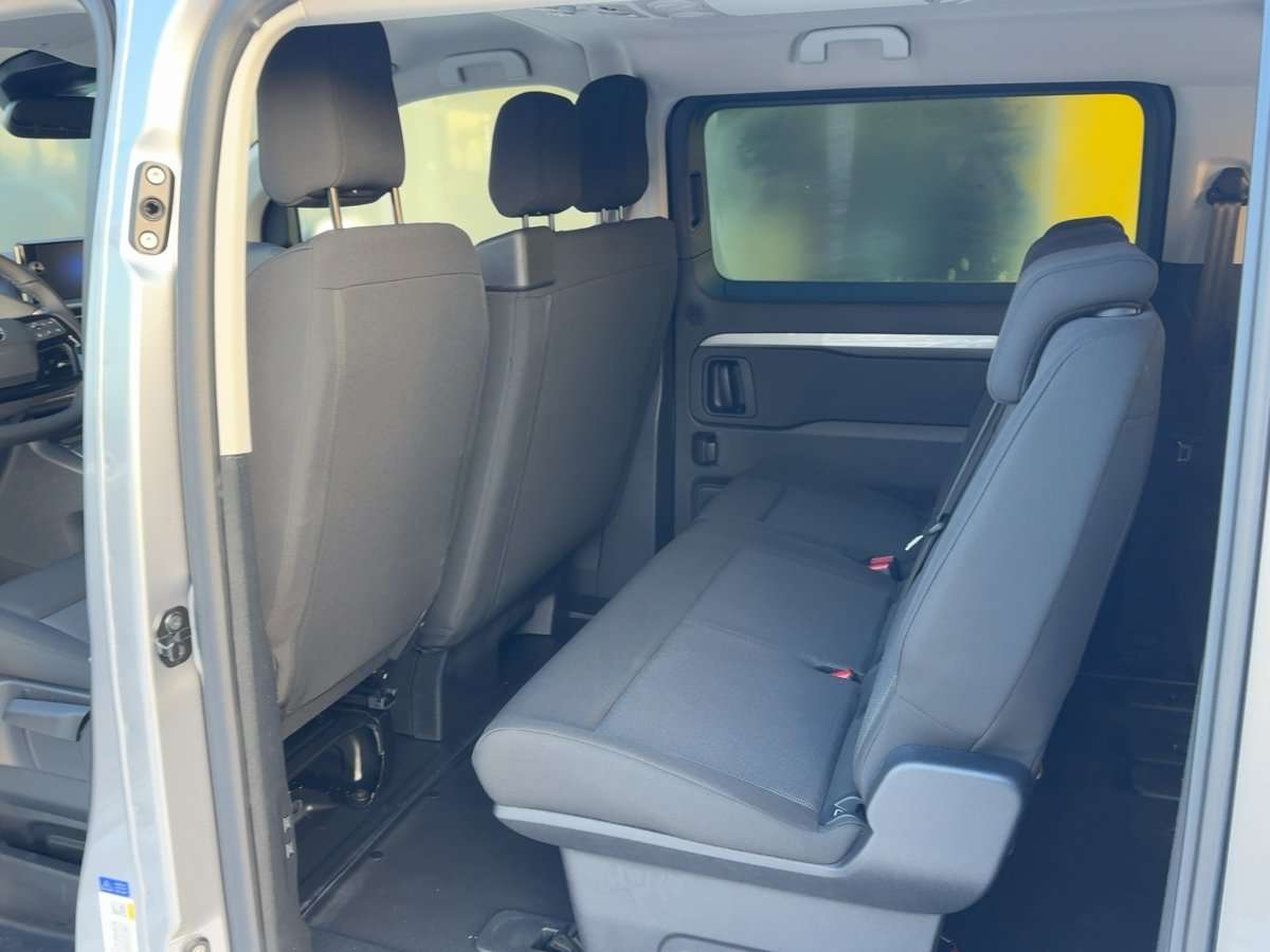 Fahrzeugbild eines Opel Zafira