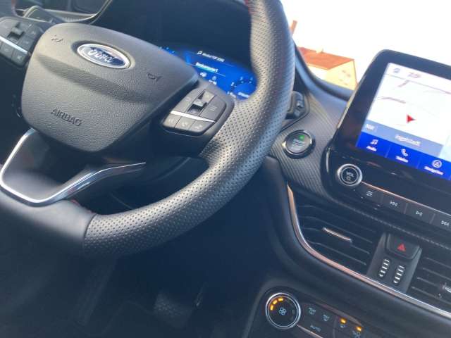 Fahrzeugbild eines Ford Puma