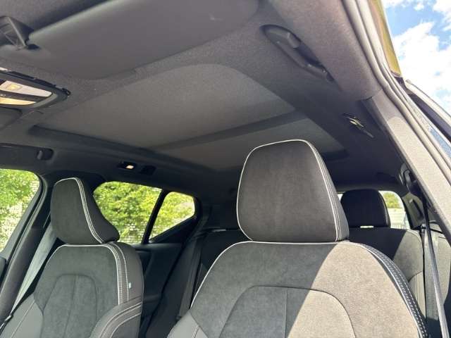 Fahrzeugbild eines Volvo XC40