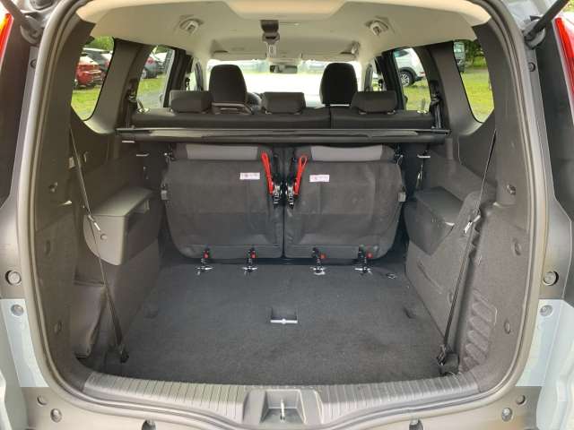 Fahrzeugbild eines Dacia Jogger