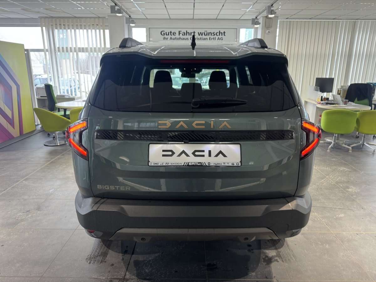 Fahrzeugbild eines Dacia Bigster