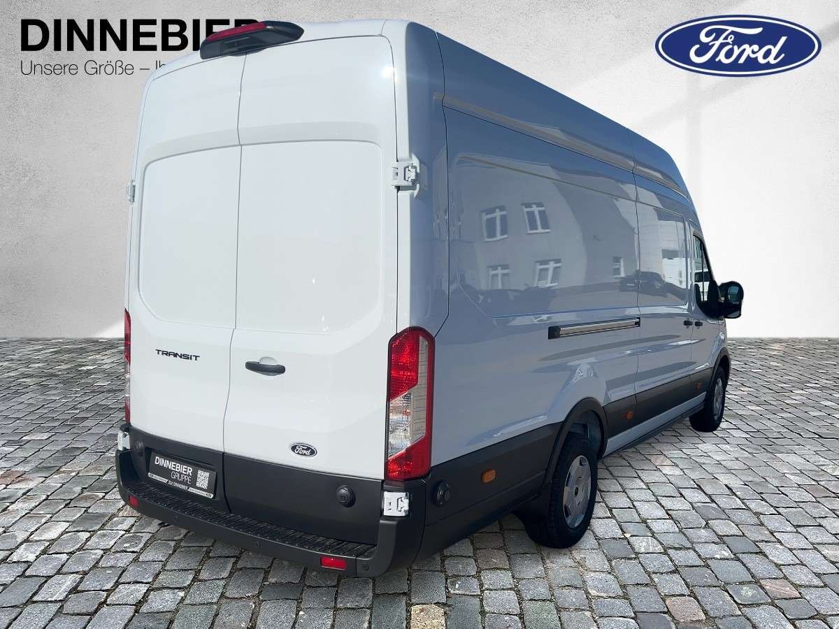 Fahrzeugbild eines Ford Transit