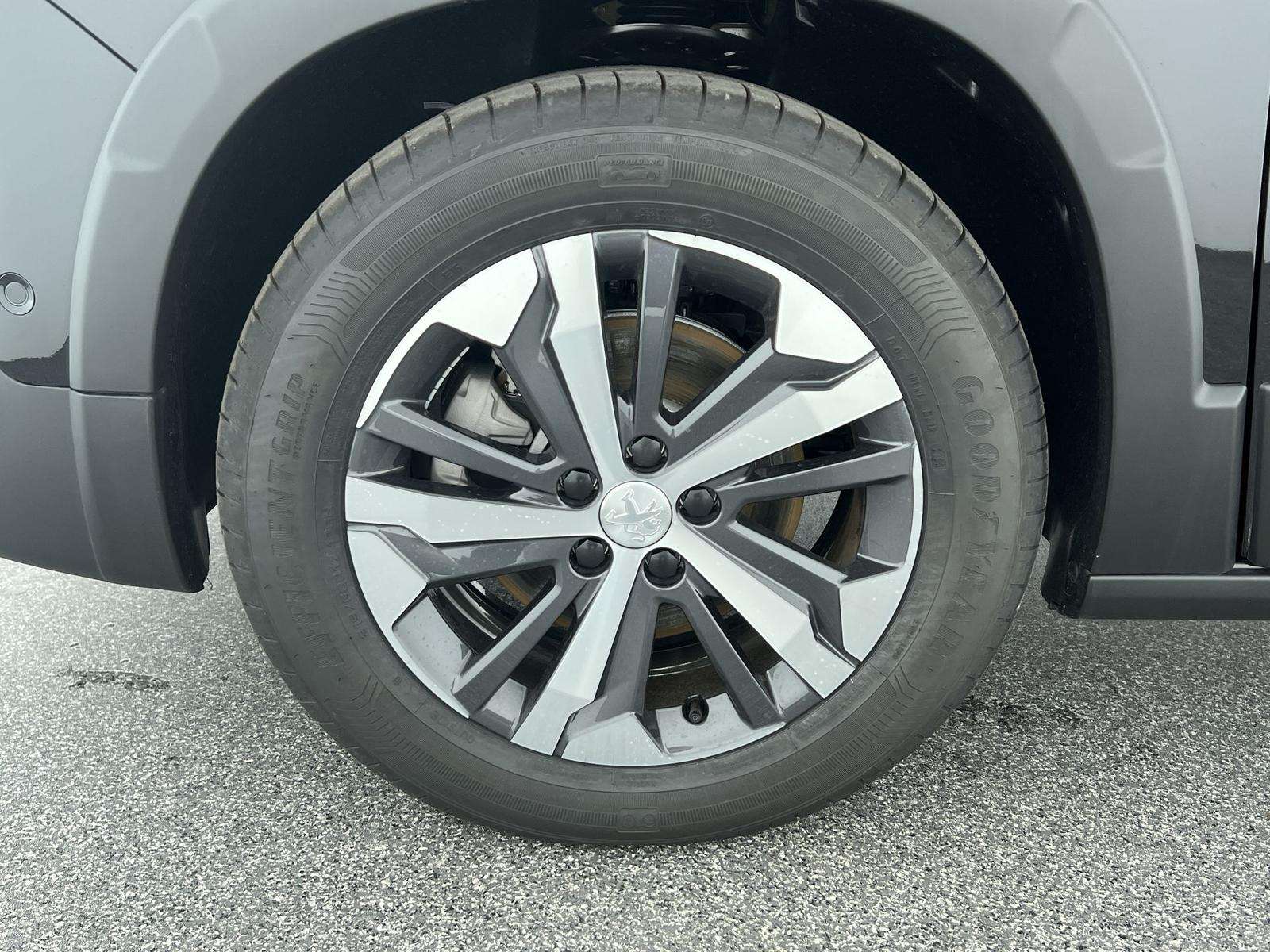 Fahrzeugbild eines Peugeot Rifter