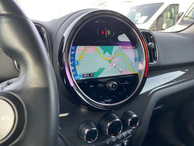 Fahrzeugbild eines MINI Countryman