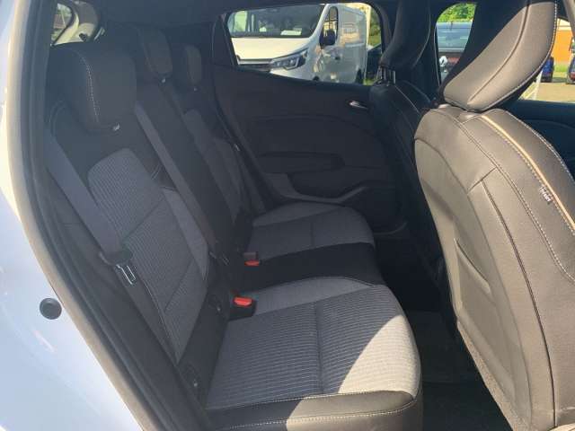 Fahrzeugbild eines Renault Clio