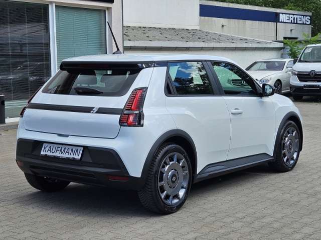 Fahrzeugbild eines Toyota RAV4