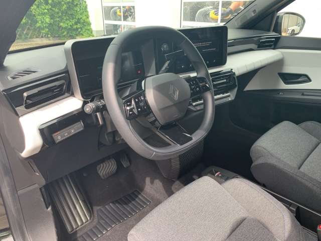 Fahrzeugbild eines Renault 5 E-TECH