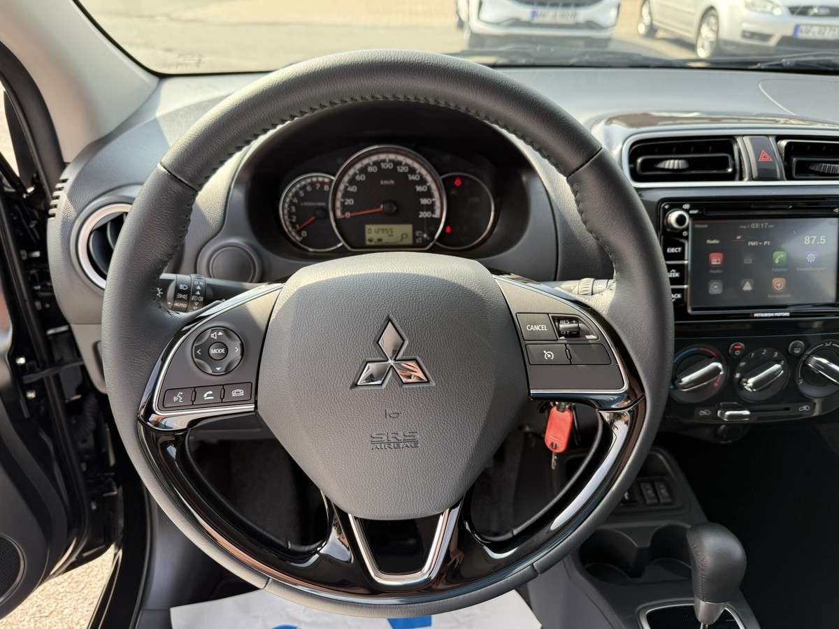 Fahrzeugbild eines Mitsubishi Space Star