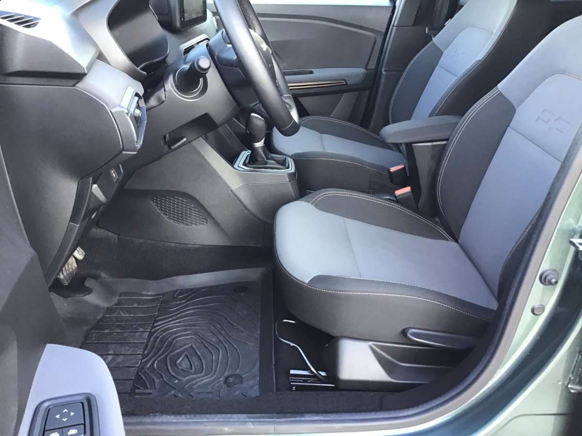 Fahrzeugbild eines Dacia Jogger