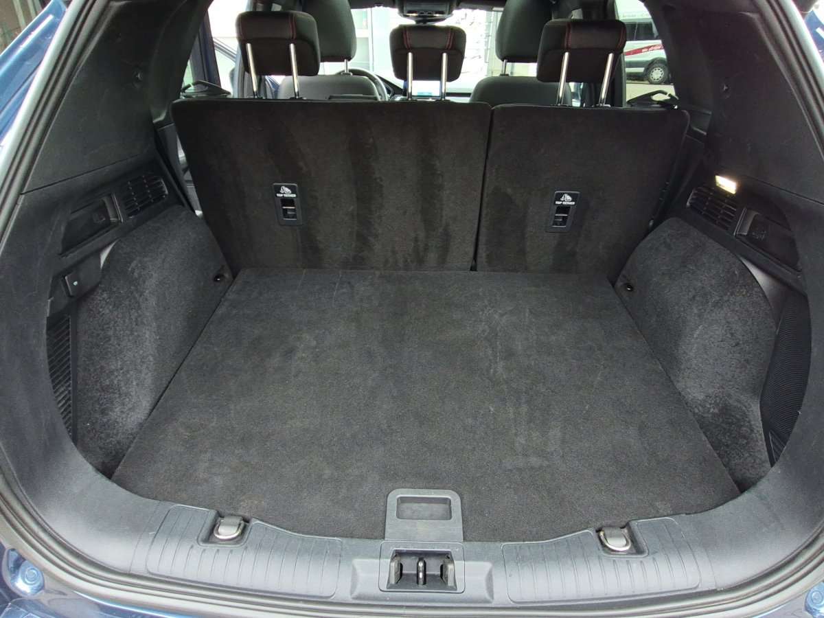 Fahrzeugbild eines Ford Kuga