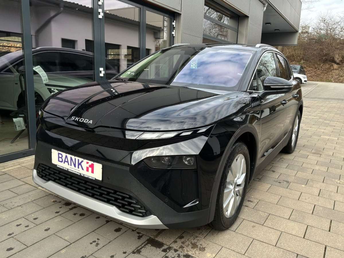 Fahrzeugbild eines Skoda ELROQ