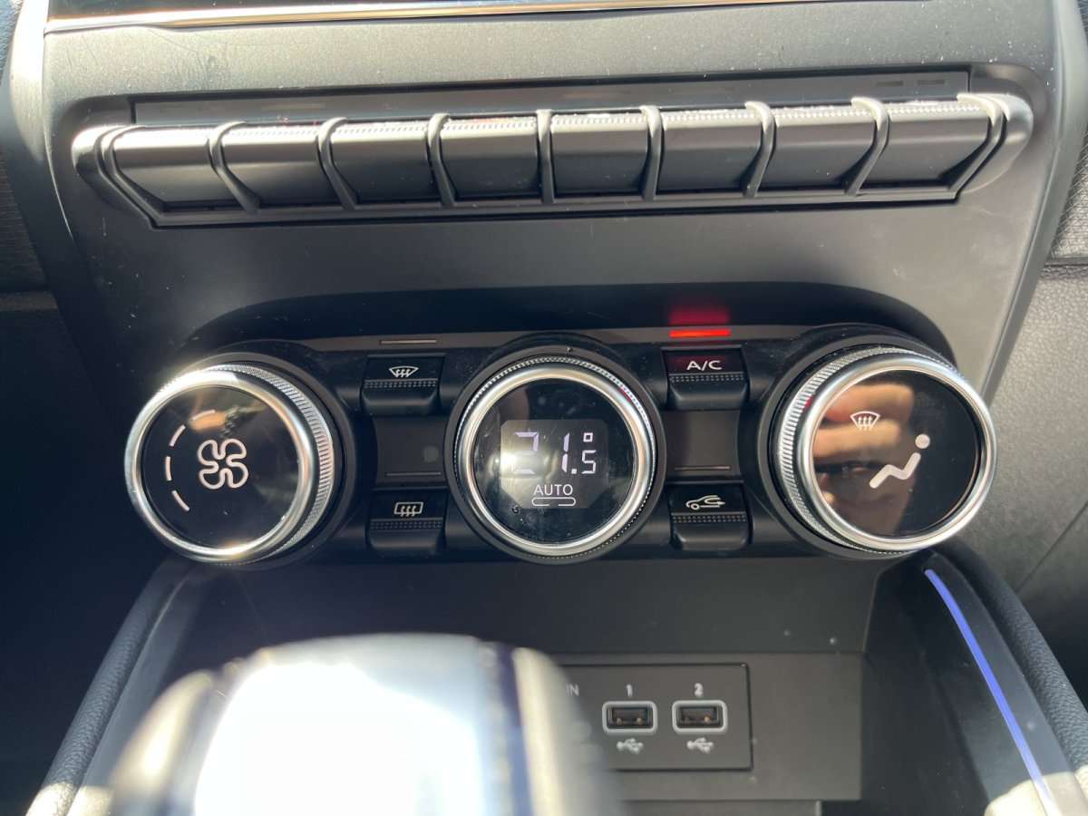 Fahrzeugbild eines Renault Clio
