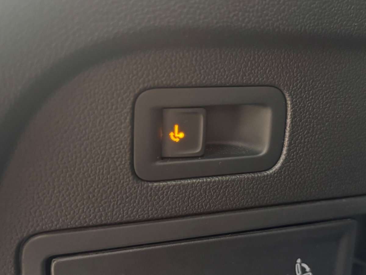 Fahrzeugbild eines Volkswagen Tiguan Allspace