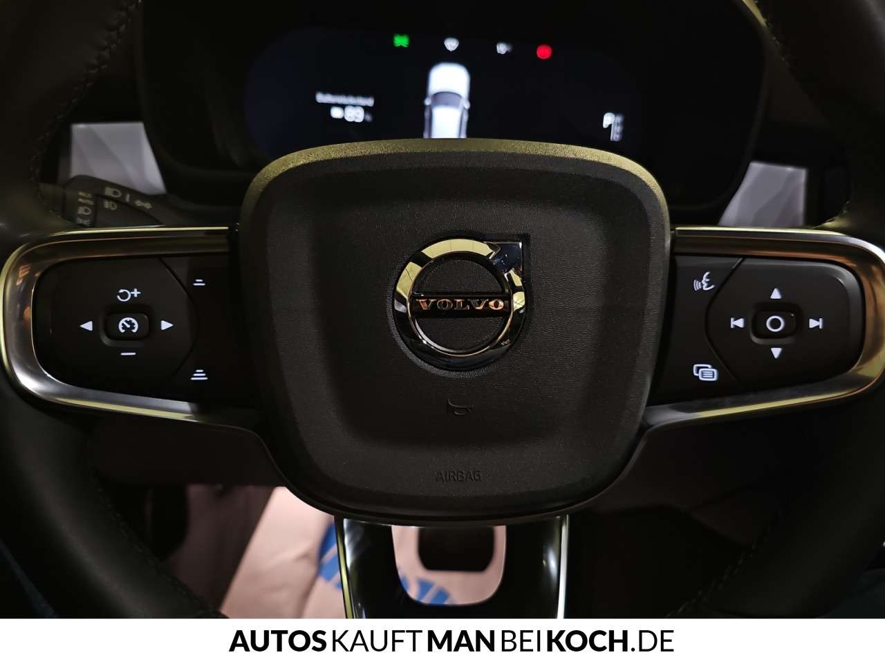 Fahrzeugbild eines Volvo XC40