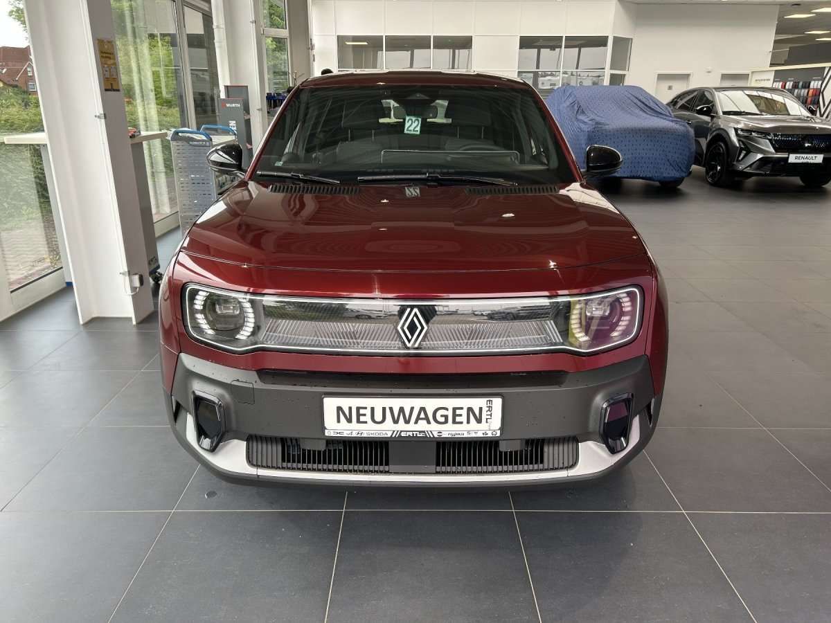 Fahrzeugbild eines Renault 4 E-TECH