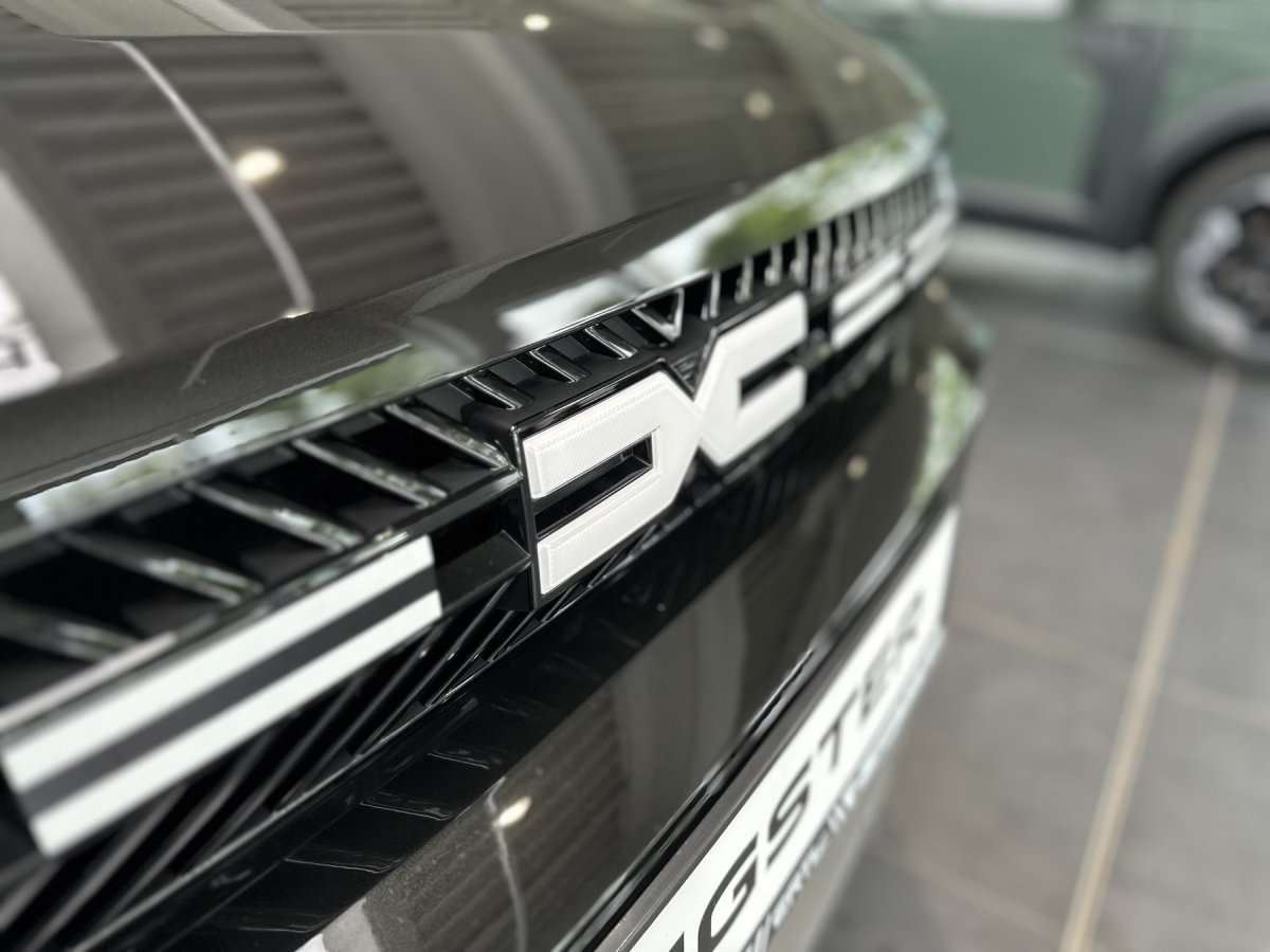 Fahrzeugbild eines Dacia Bigster