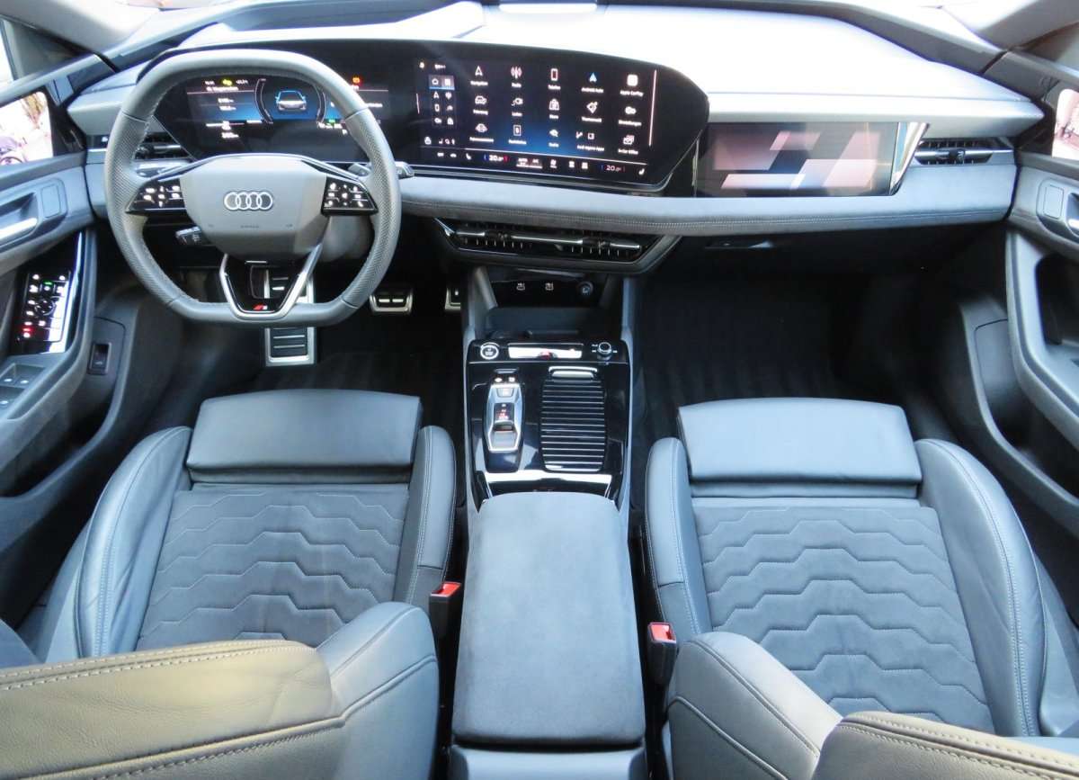 Fahrzeugbild eines Audi A6 e-tron