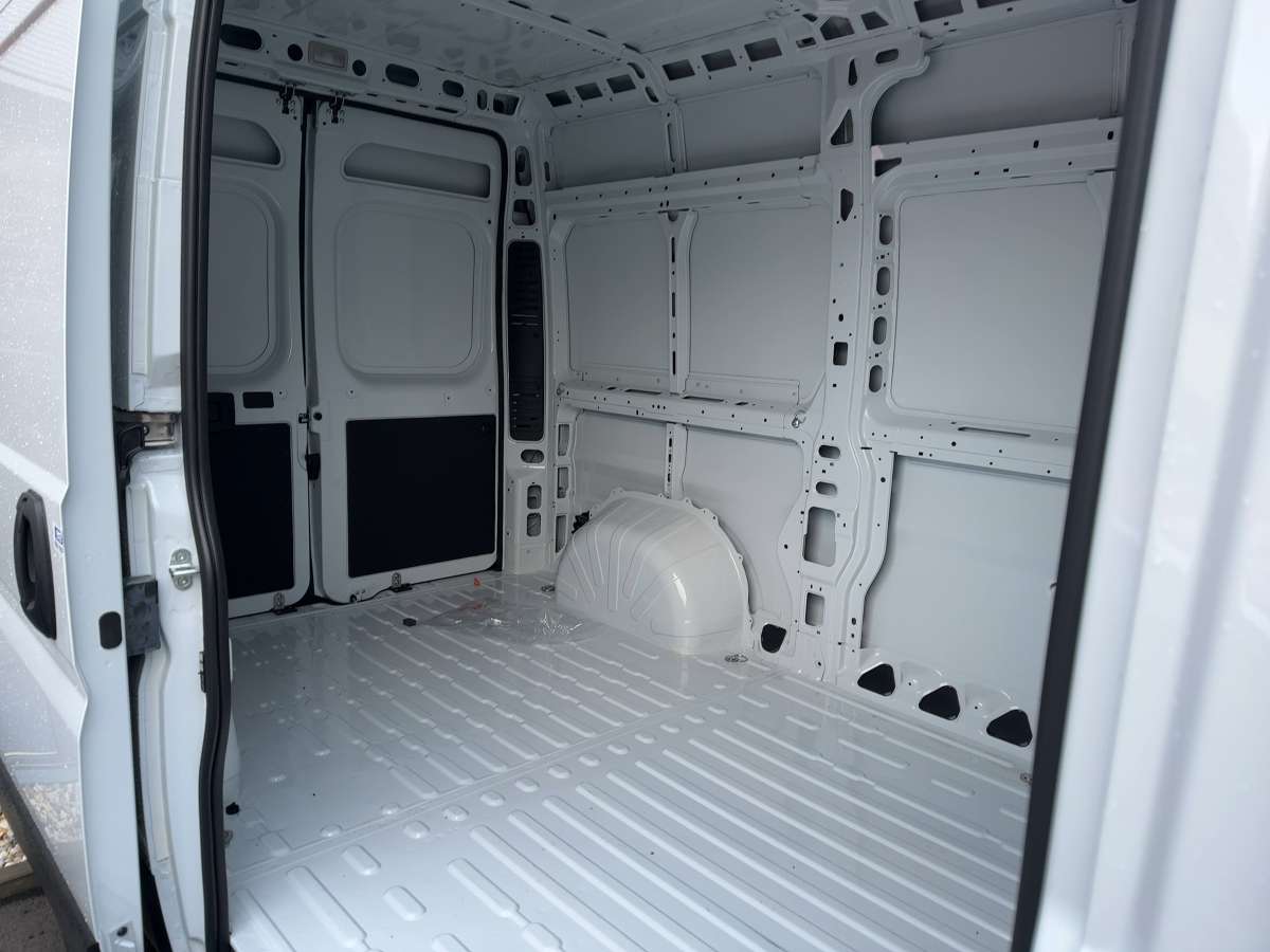 Fahrzeugbild eines Opel Movano