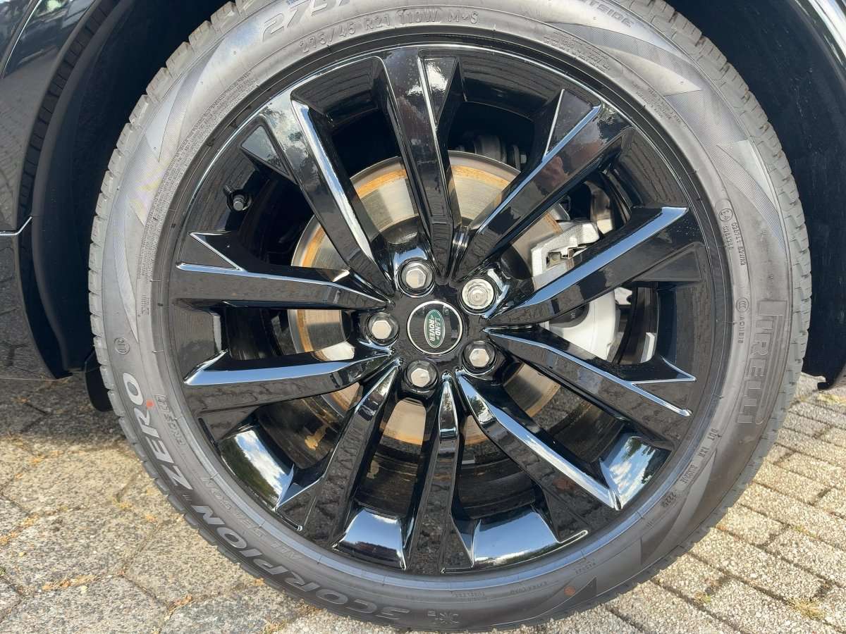 Fahrzeugbild eines Land Rover Discovery