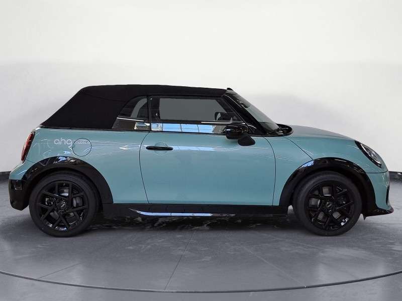 Fahrzeugbild eines MINI COOPER