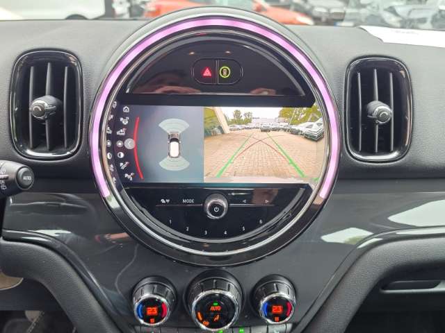 Fahrzeugbild eines MINI Countryman