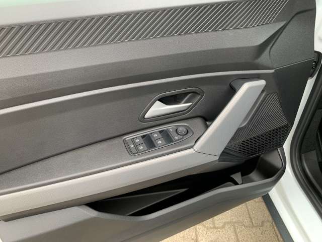 Fahrzeugbild eines Dacia Duster