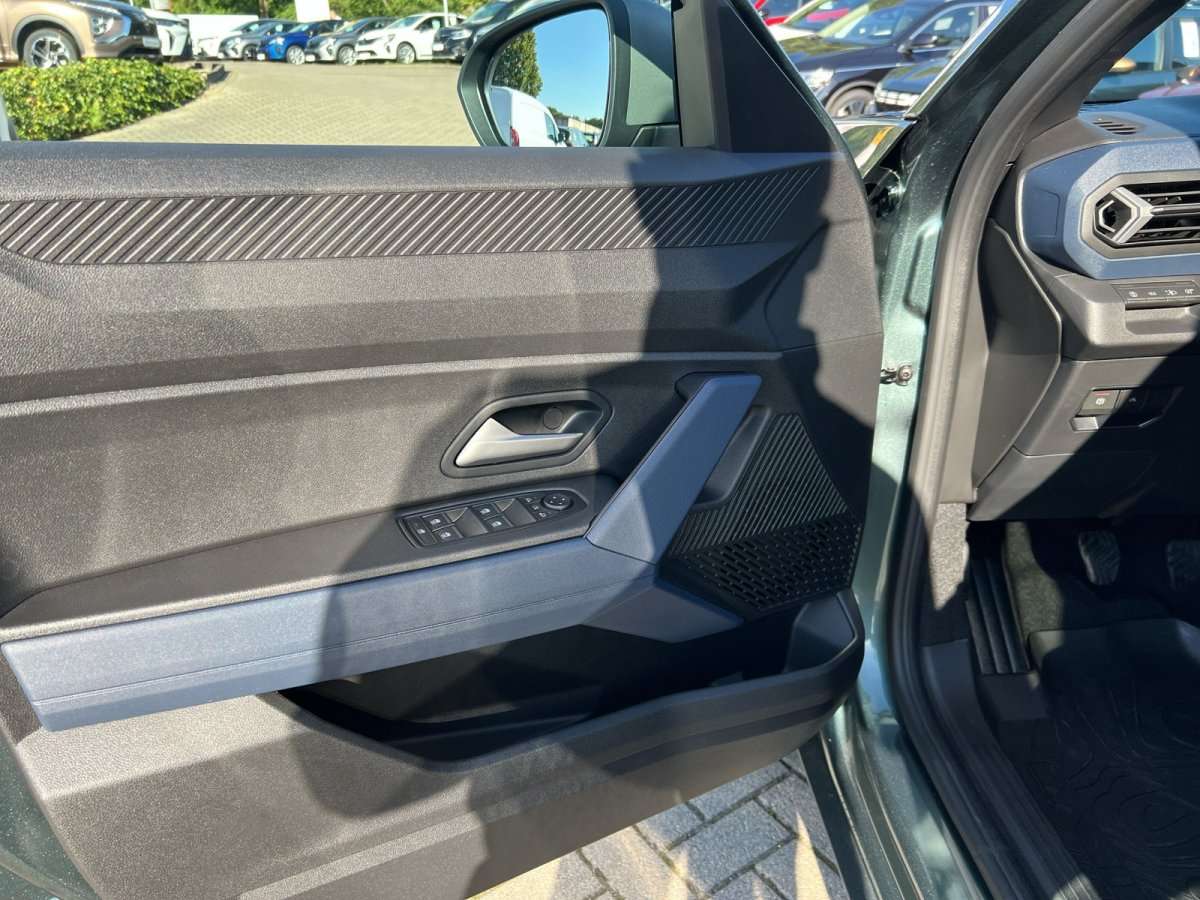 Fahrzeugbild eines Dacia Duster