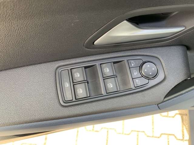 Fahrzeugbild eines Dacia Duster