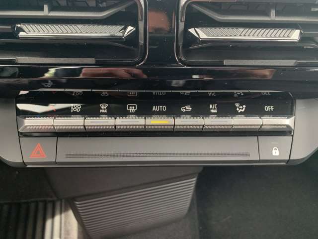 Fahrzeugbild eines Renault 5 E-TECH