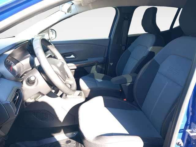 Fahrzeugbild eines Dacia Sandero