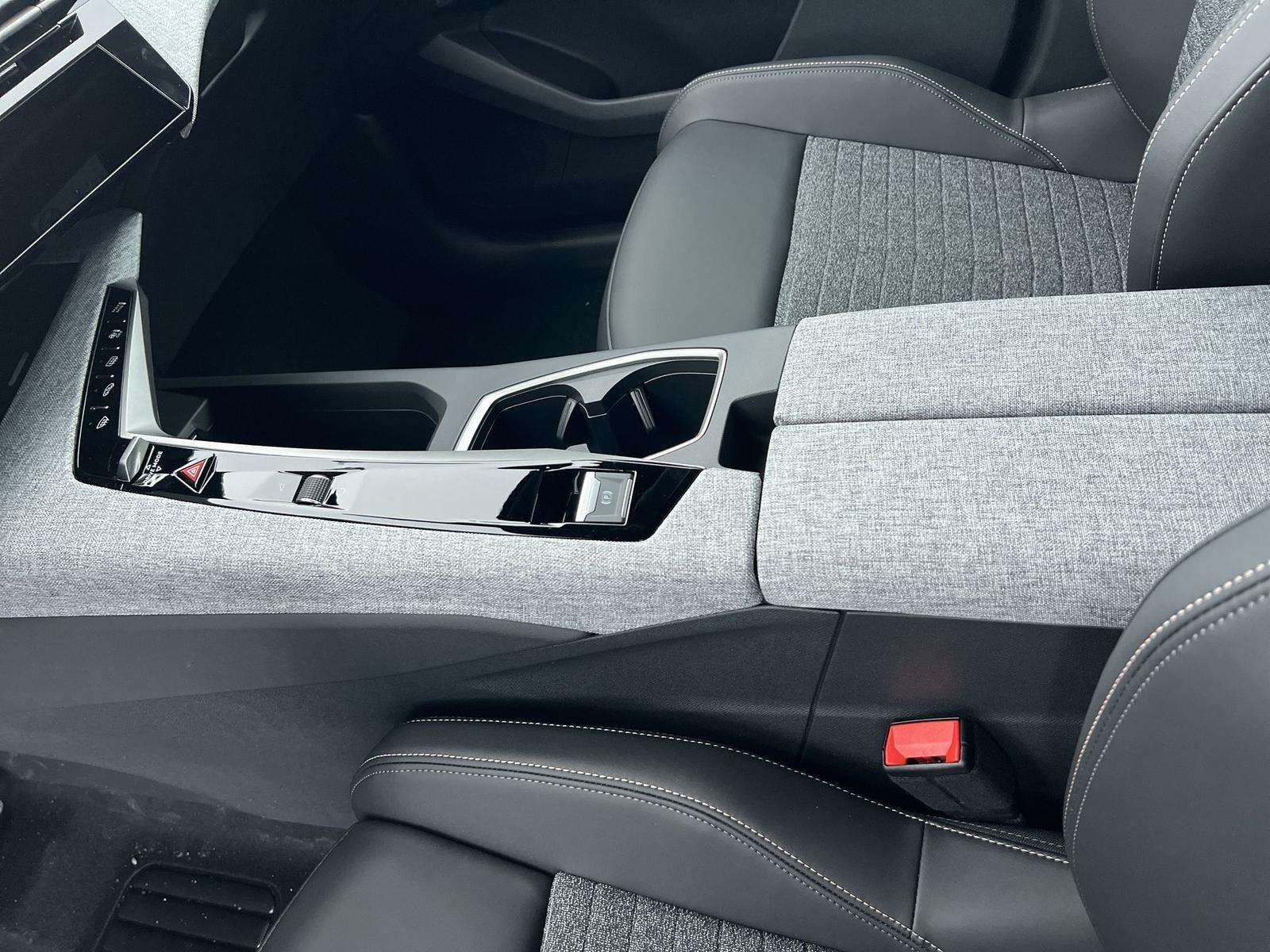 Fahrzeugbild eines Peugeot 3008