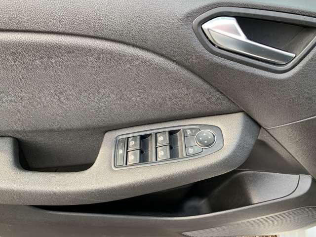 Fahrzeugbild eines Renault Clio