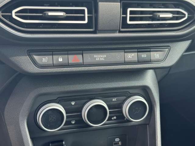 Fahrzeugbild eines Dacia Jogger