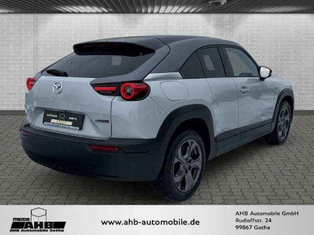 Fahrzeugbild eines Mazda MX-30