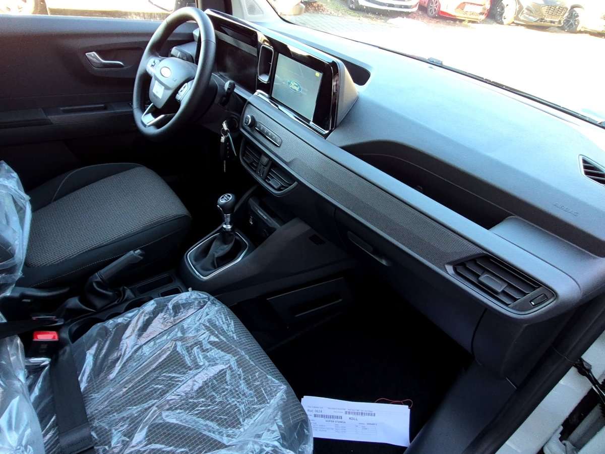 Fahrzeugbild eines Ford Tourneo Courier