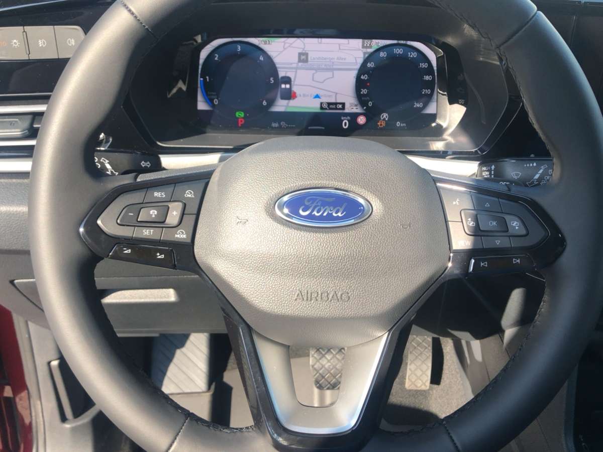 Fahrzeugbild eines Ford Grand Tourneo