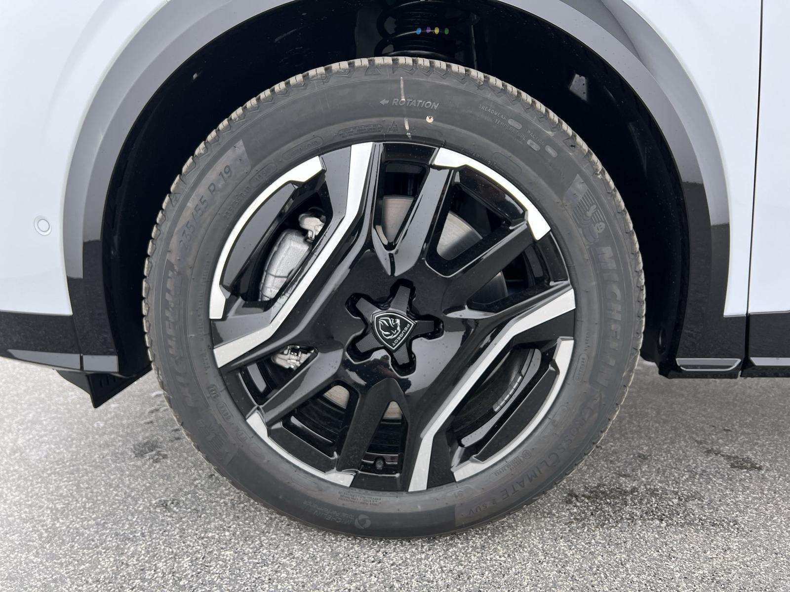 Fahrzeugbild eines Peugeot 5008