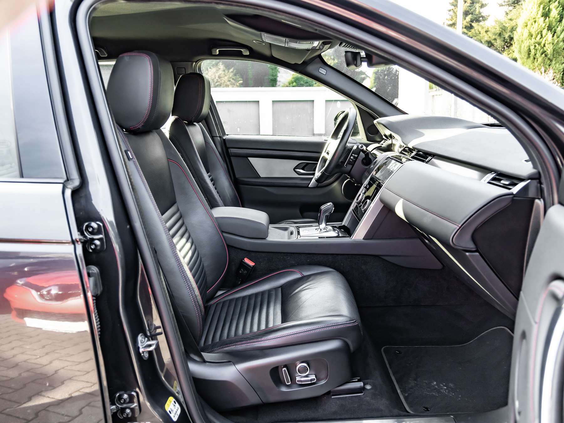 Fahrzeugbild eines Land Rover Discovery Sport