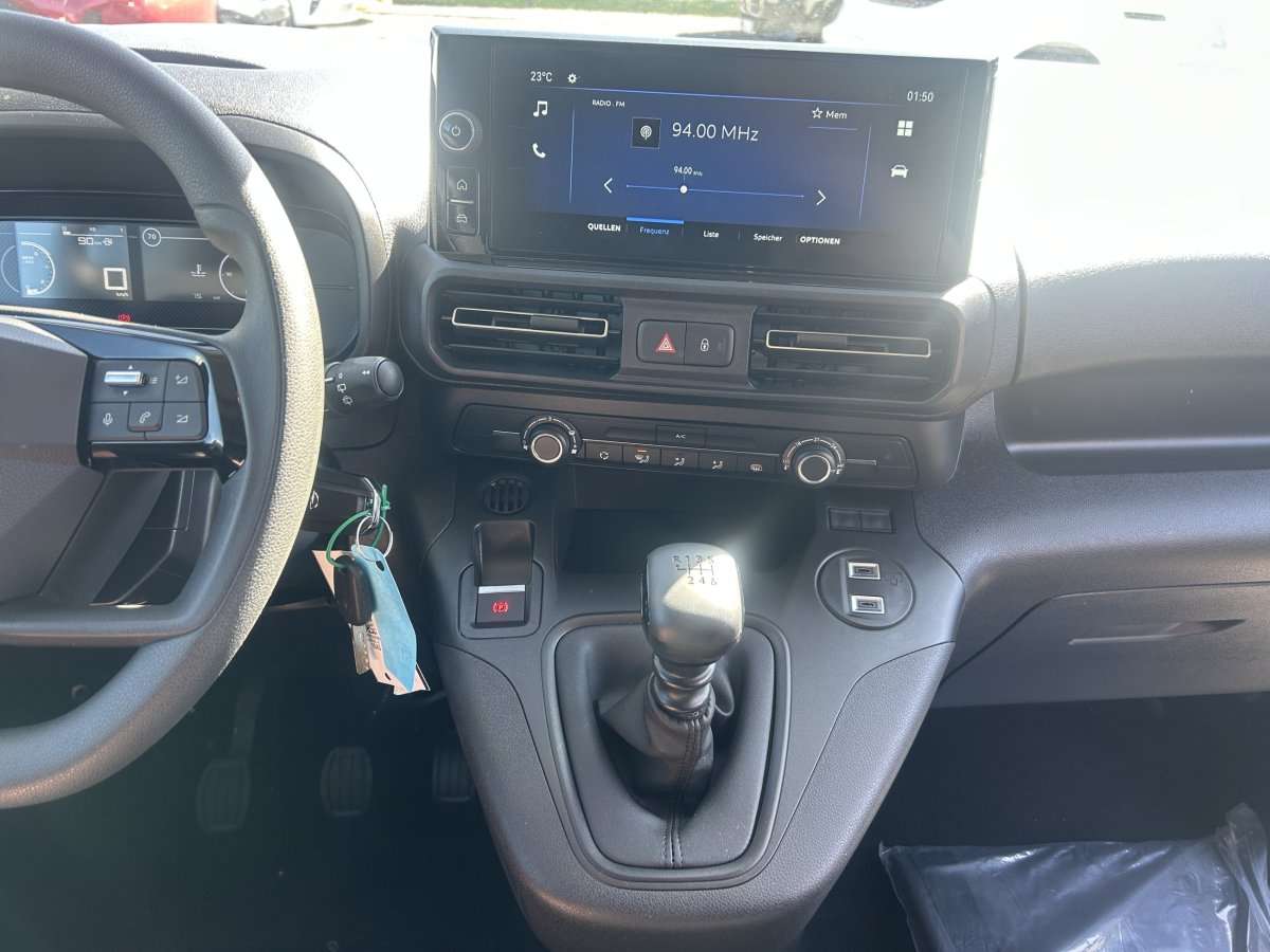 Fahrzeugbild eines Opel Combo