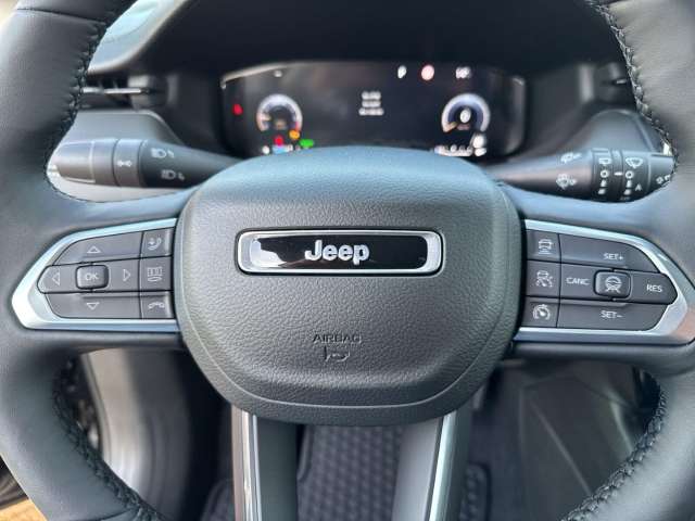 Fahrzeugbild eines Jeep Compass