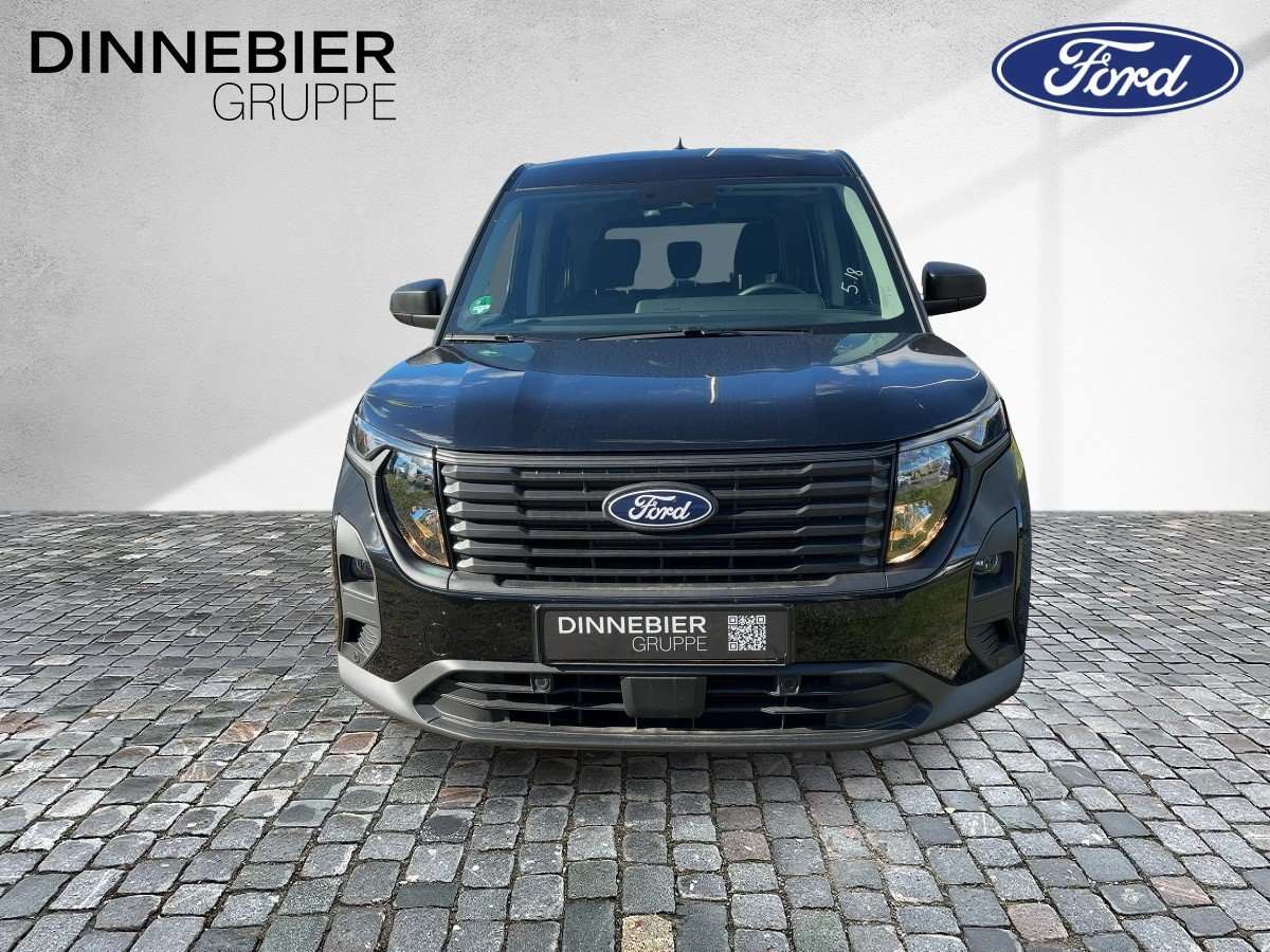 Fahrzeugbild eines Ford Tourneo Courier