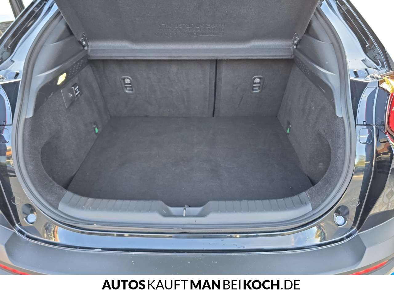 Fahrzeugbild eines Mazda MX-30