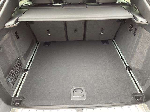 Fahrzeugbild eines BMW X4