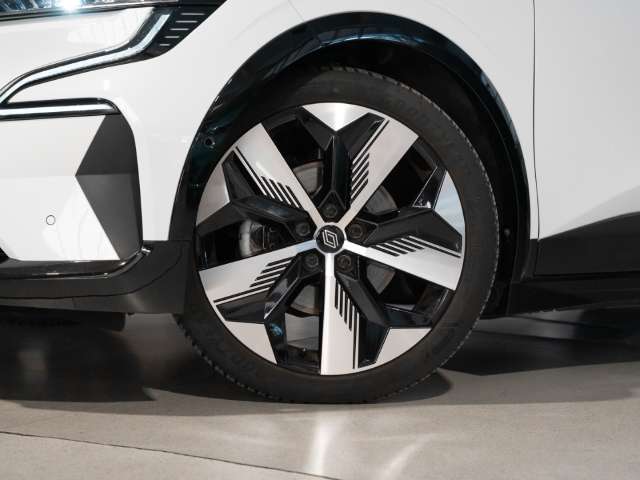 Fahrzeugbild eines Renault Megane E-TECH
