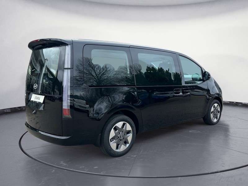 Fahrzeugbild eines Hyundai Staria