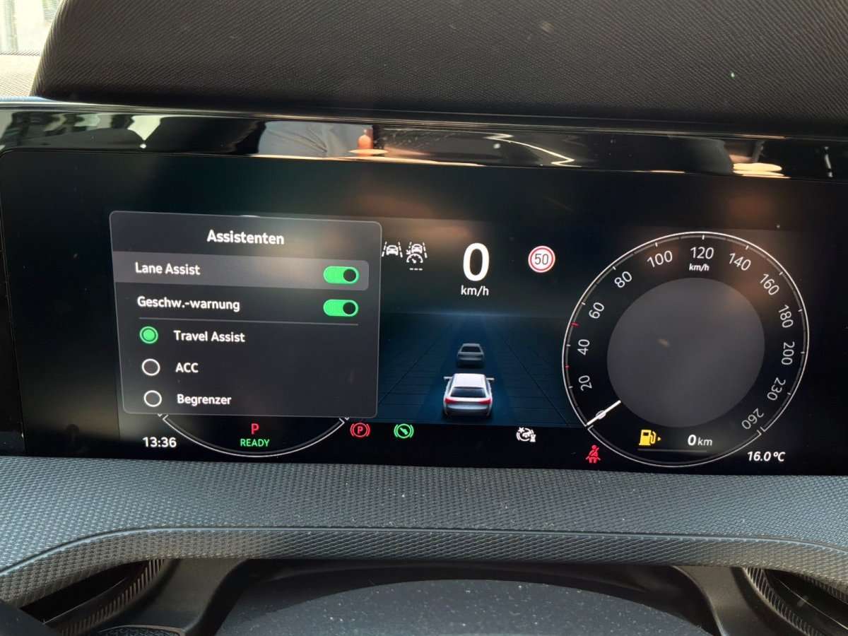 Fahrzeugbild eines Skoda Superb