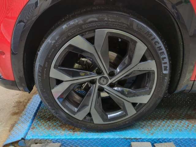 Fahrzeugbild eines Renault Austral